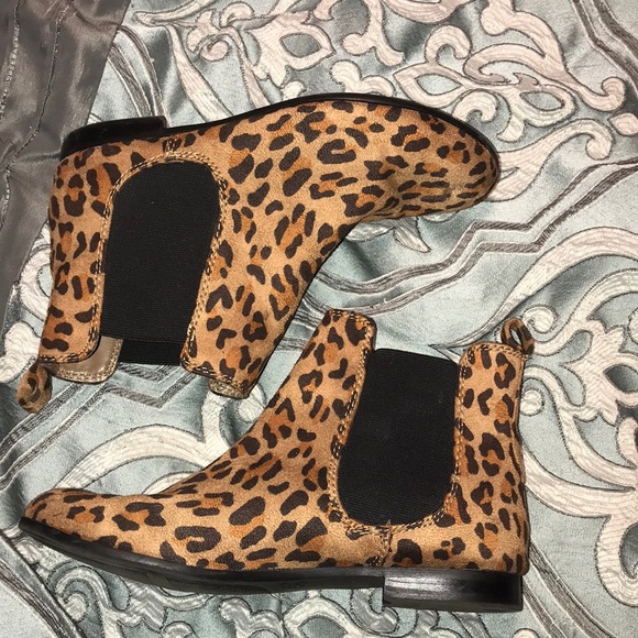 Leopard ankle boots - Picture 2 of 3